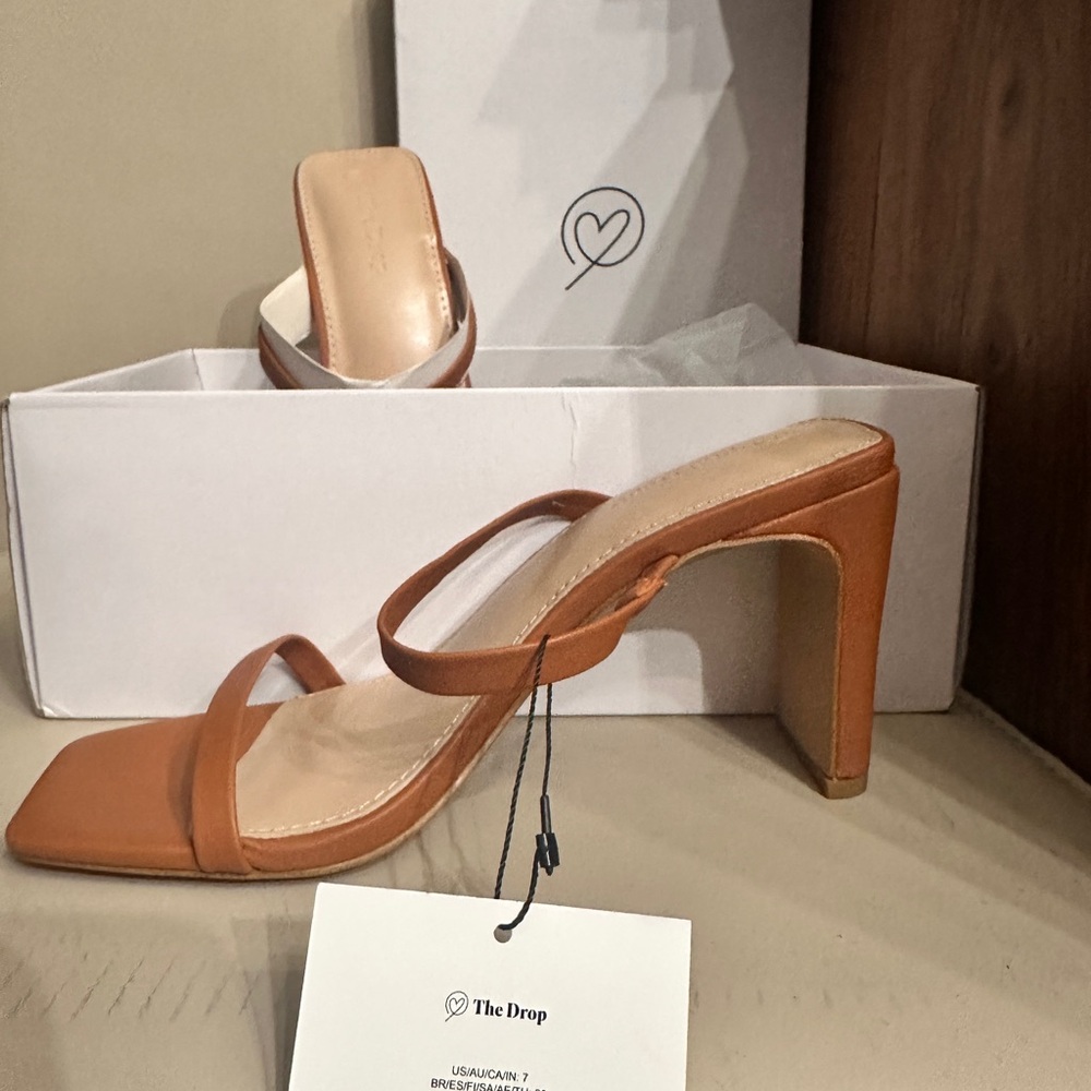 The Drop Avery Cognac Double-Strap Block Heel Mule Heels -NIB